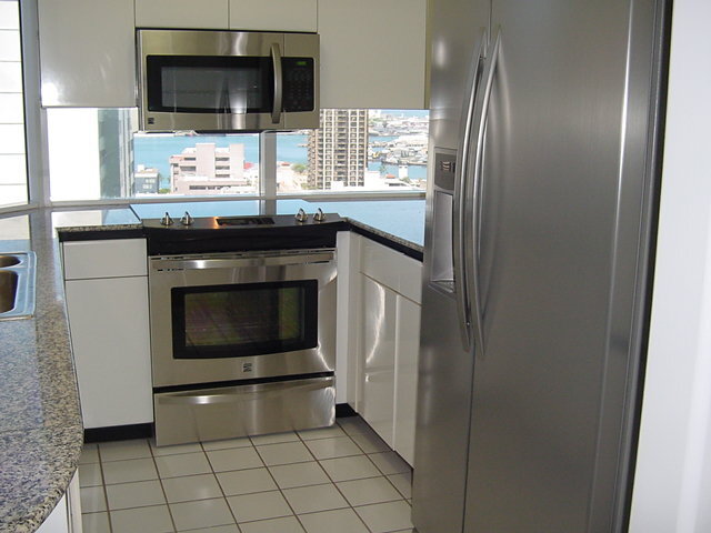 1212 Nuuanu Ave in Honolulu, HI - Foto de edificio - Building Photo