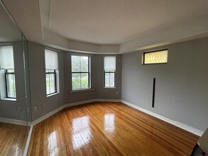 34 Essex St in Hartford, CT - Building Photo - Building Photo