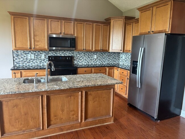 7421-7425 E Summerside Pl in Bel Aire, KS - Building Photo - Building Photo