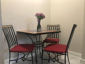 64 Kensington Rd-Unit -1C in Bronxville, NY - Building Photo - Building Photo