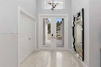 1230 S 13th Ave in Hollywood, FL - Building Photo - Building Photo