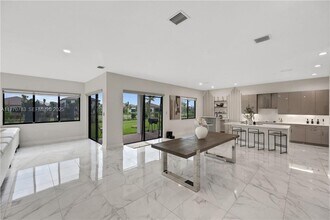 4761 Sophia Dr in Ave Maria, FL - Foto de edificio - Building Photo