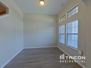 2989 Lakeview Cir in Burleson, TX - Building Photo - Building Photo