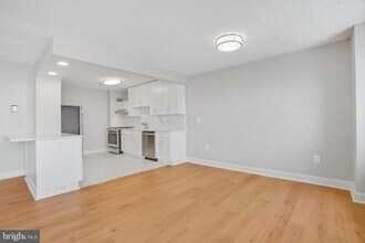 1225 Martha Custis Dr in Alexandria, VA - Building Photo - Building Photo