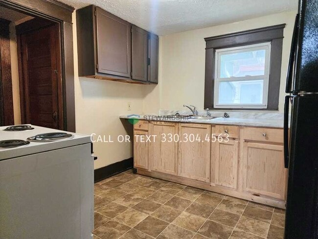 property at 897 Avon St