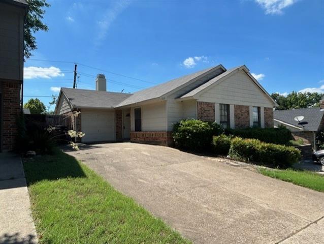 3125 Grapevine Ln in Plano, TX - Building Photo