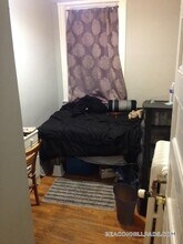 72 Revere St, Unit 1R in Boston, MA - Foto de edificio - Building Photo