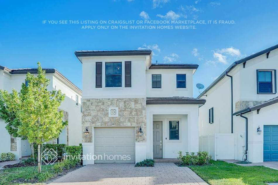 2410 N 108th Dr in Avondale, AZ - Building Photo