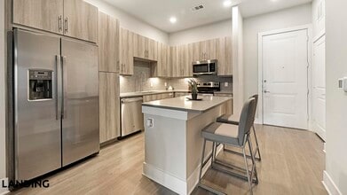 1900 Airport Commerce Dr, Unit 1118 in Austin, TX - Building Photo - Building Photo