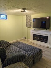 643 36 1/2 Ave NE in Minneapolis, MN - Building Photo - Building Photo