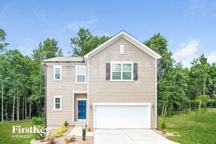 2604 Dallas Dr in Winston-Salem, NC - Building Photo