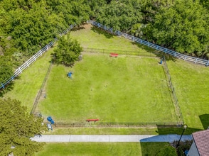 The Estates at Wellington Green Apartments in Wellington, FL - Building Photo - Building Photo