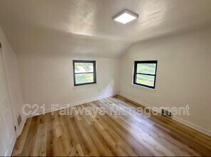 10318 Lindberg Ave in Pittsburgh, PA - Building Photo - Building Photo