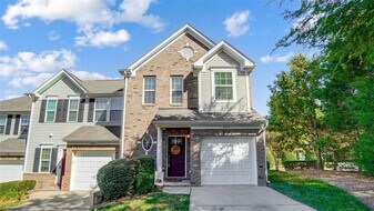 6402 Terrace View Ct in Charlotte, NC - Building Photo