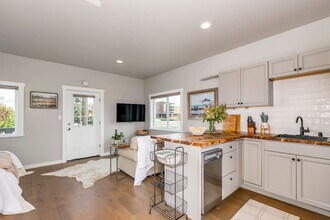 431 Ave F in Snohomish, WA - Building Photo - Building Photo