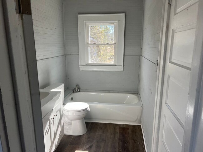 415 Nashville Rd in Rocky Mount, NC - Building Photo - Building Photo