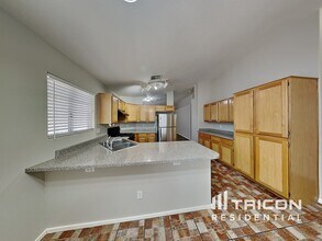 2900 Mt Hope Dr in Las Vegas, NV - Building Photo - Building Photo