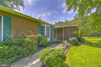 4949 Idlewilde Rd in Shady Side, MD - Building Photo - Building Photo