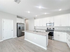 3413 Cup Dr in Lakeland, FL - Building Photo - Building Photo