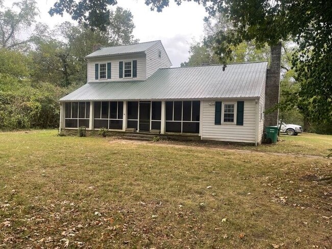 property at 3088 Hillsboro Rd
