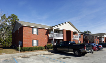 Peppertree Apartment Homes - NO AVAILABILITY in Gulf Shores, AL - Building Photo - Building Photo