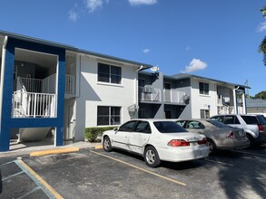 Howard Park in Homestead, FL - Building Photo - Building Photo