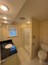 215 Locksley Rd in Syracuse, NY - Building Photo - Building Photo