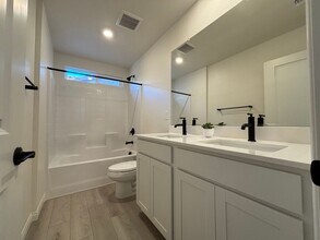 9113 Rivington Ave in Las Vegas, NV - Building Photo - Building Photo