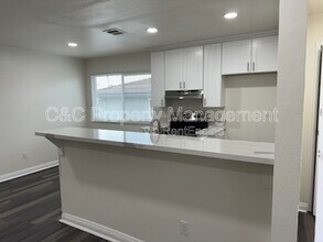 3418 20th St in Highland, CA - Building Photo - Building Photo