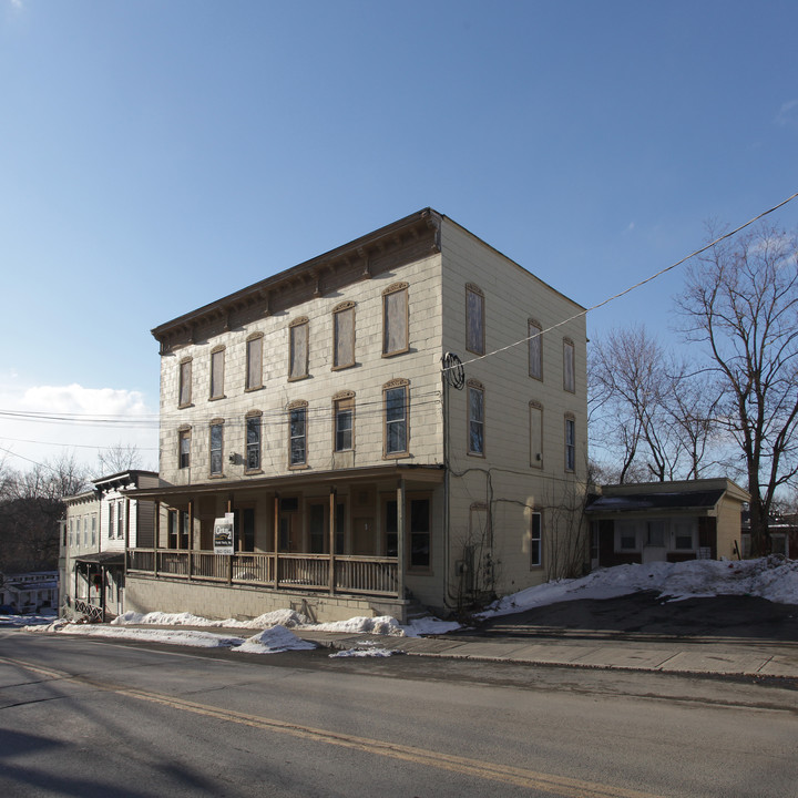 56 Main in Philmont, NY - Foto de edificio