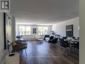 2485 Dufferin St in Toronto, ON - Building Photo - Building Photo