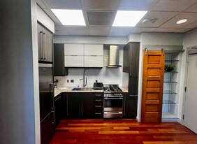 715 Tremont St, Unit 102 in Boston, MA - Building Photo