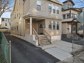 196 Shephard Ave, Unit 3 in Newark, NJ - Building Photo