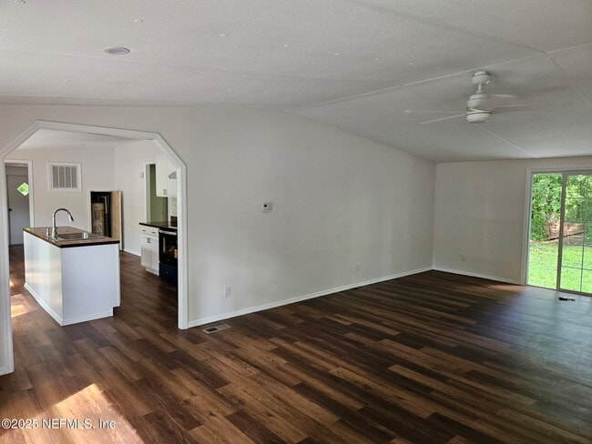property at 2916 Guava Ct
