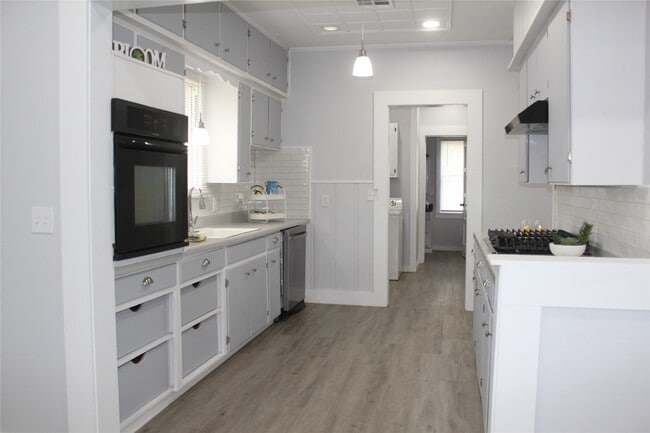 property at 710 Fahrenthold St