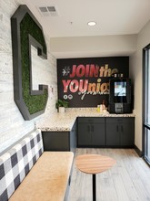 YOUnion at Columbia (Student Housing) in Columbia, SC - Foto de edificio - Building Photo