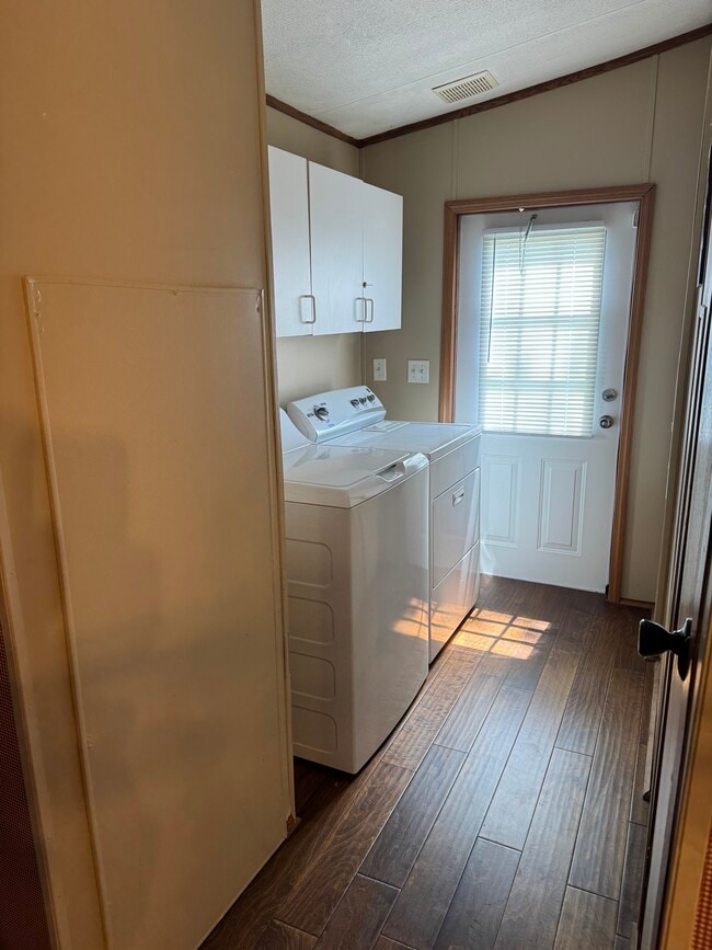 5715 Bluebird St in Alexander, AR - Foto de edificio - Building Photo