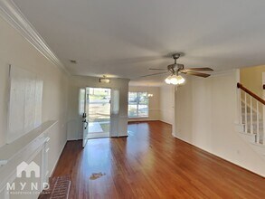 10002 Gardendale Ct in Charlotte, NC - Building Photo - Building Photo