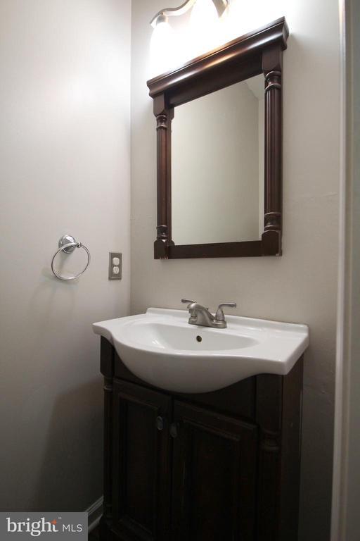 property at 2562 Sylvan Moor Ln