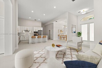 16160 SW 89th Pl in Palmetto Bay, FL - Building Photo - Building Photo