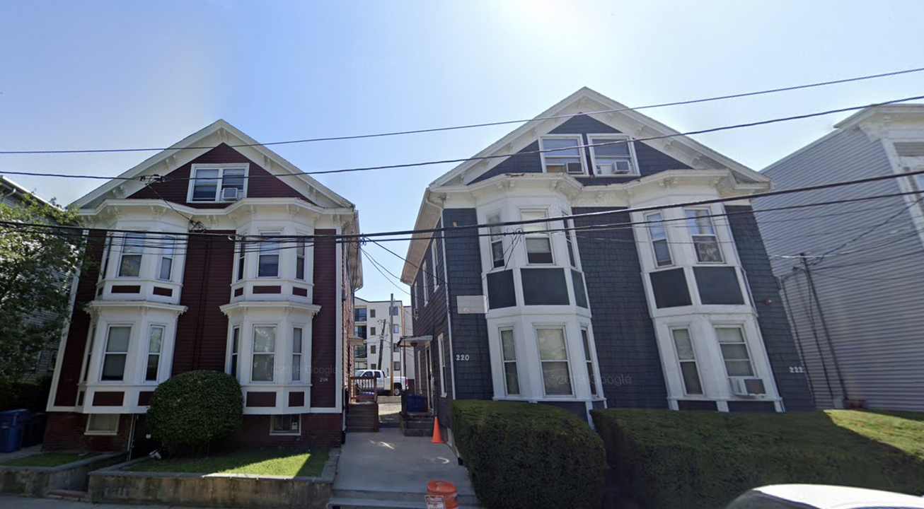 204 Banks St, Unit B in Cambridge, MA - Foto de edificio