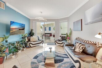 975 NW Flagler Ave, Unit 207 in Stuart, FL - Building Photo - Building Photo