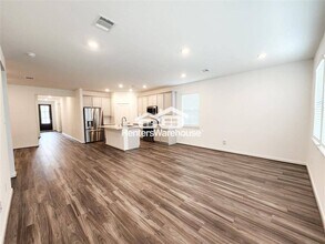 7230 Greenbriar Bnd Ct in Cypress, TX - Building Photo - Building Photo