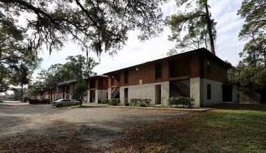 Sycamore Village in Jacksonville, FL - Foto de edificio - Building Photo