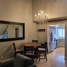 8550 Lake Knoll Ave in Garden Grove, CA - Building Photo - Building Photo