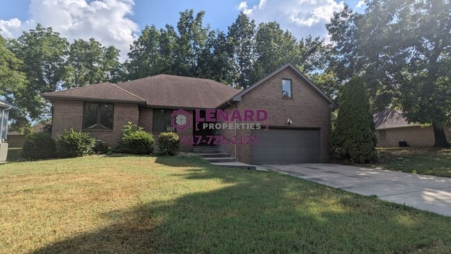 property at 1070 W Woodbine St