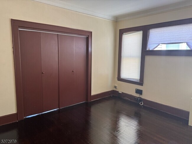36 Vine Ave in Irvington, NJ - Building Photo - Building Photo