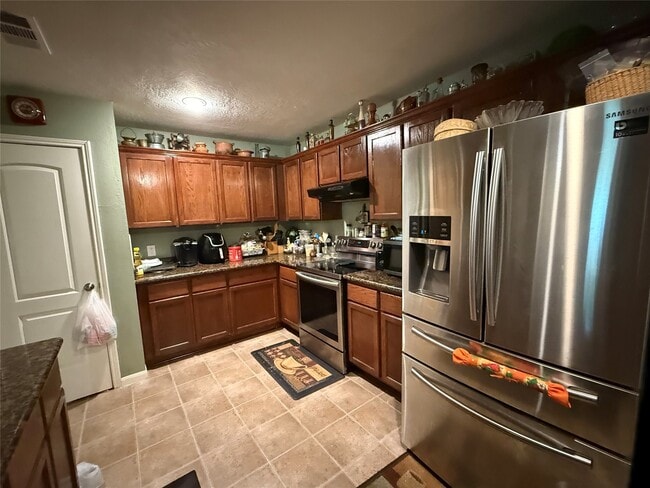 property at 1166 Manak Rd