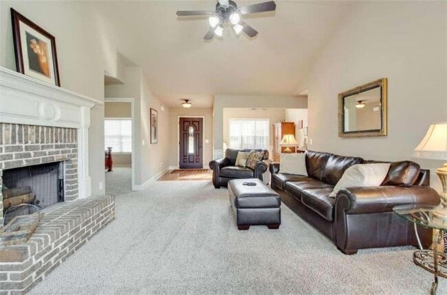4217 Brentwood Dr in Buford, GA - Building Photo - Building Photo