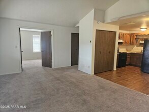 980 N Old Chisholm Trail in Dewey, AZ - Building Photo - Building Photo